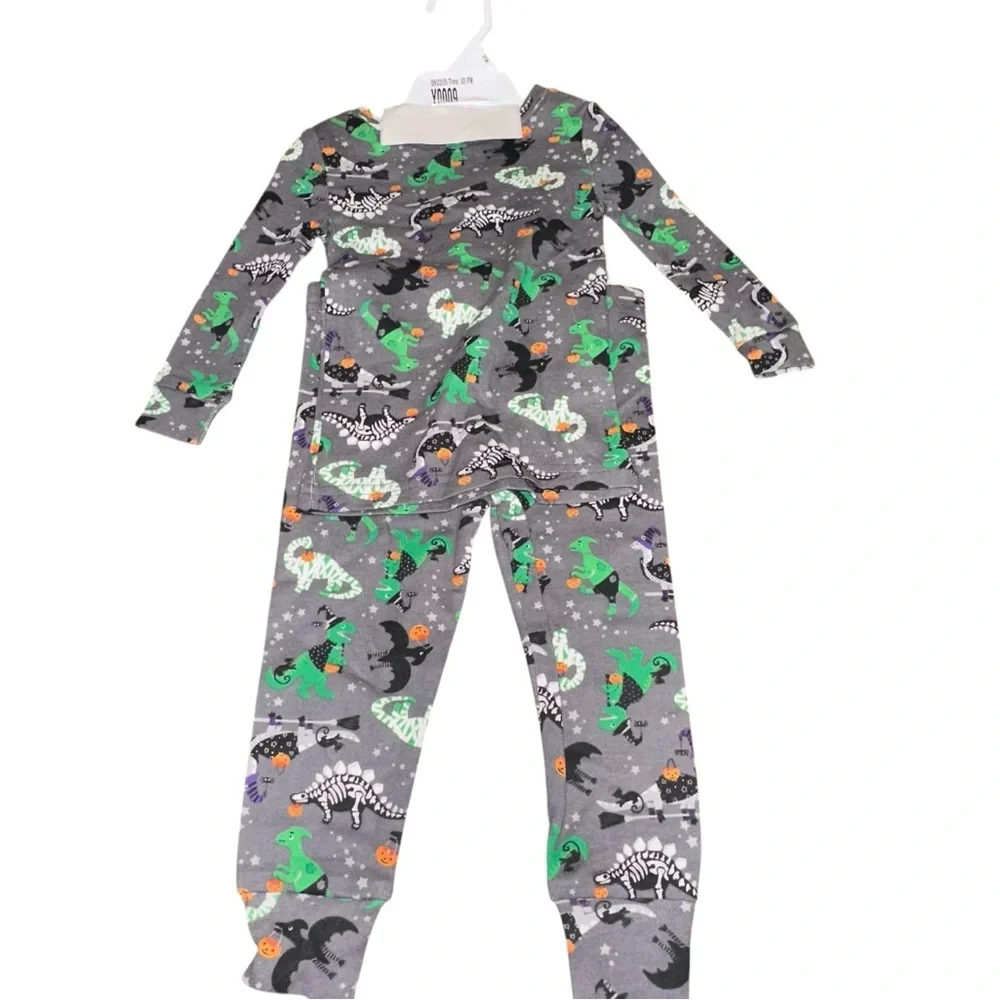 Tommy Bahama 2-Piece Gray and Green Halloween Pajamas with Dinosaurs‎ 12 Months